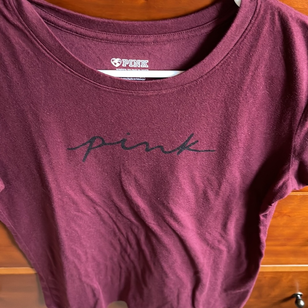 Pink script campus tee - Picture 7 of 8